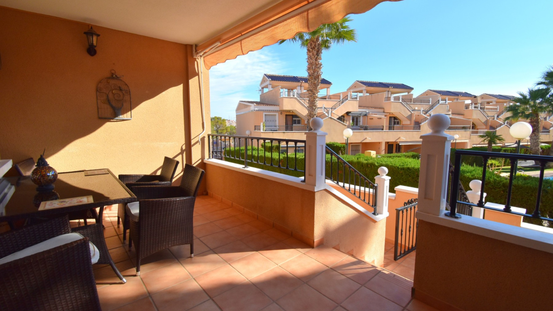 Resale - Apartment - Orihuela Costa - Villamartin