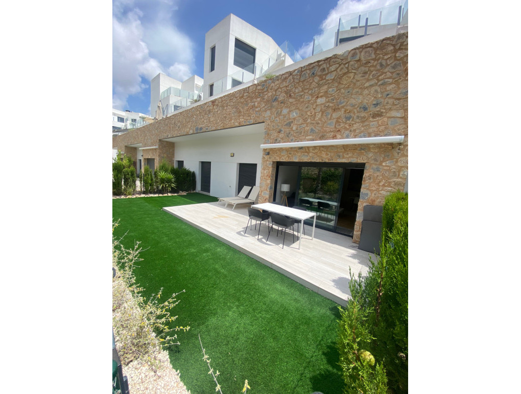 Resale - Apartment - Orihuela Costa - Villamartin