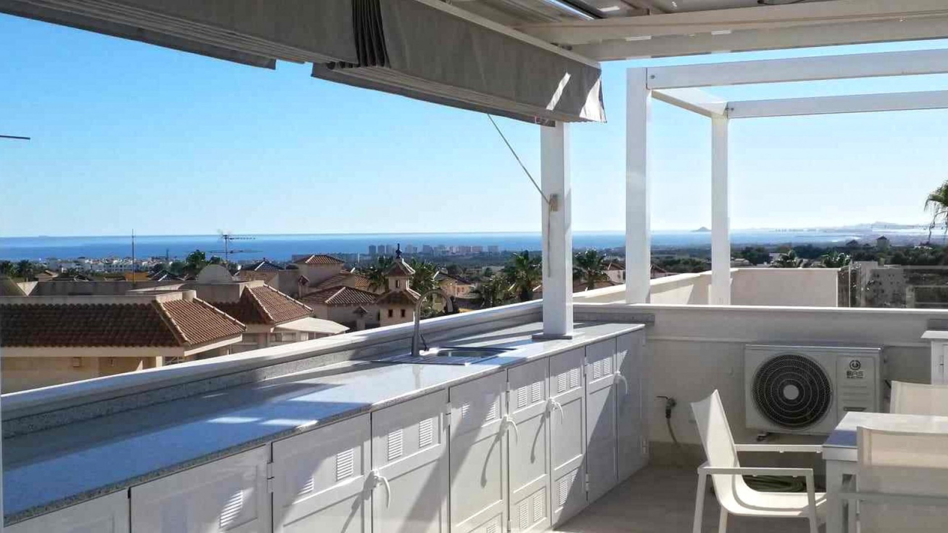 Resale - Apartment - Orihuela Costa - Villamartin