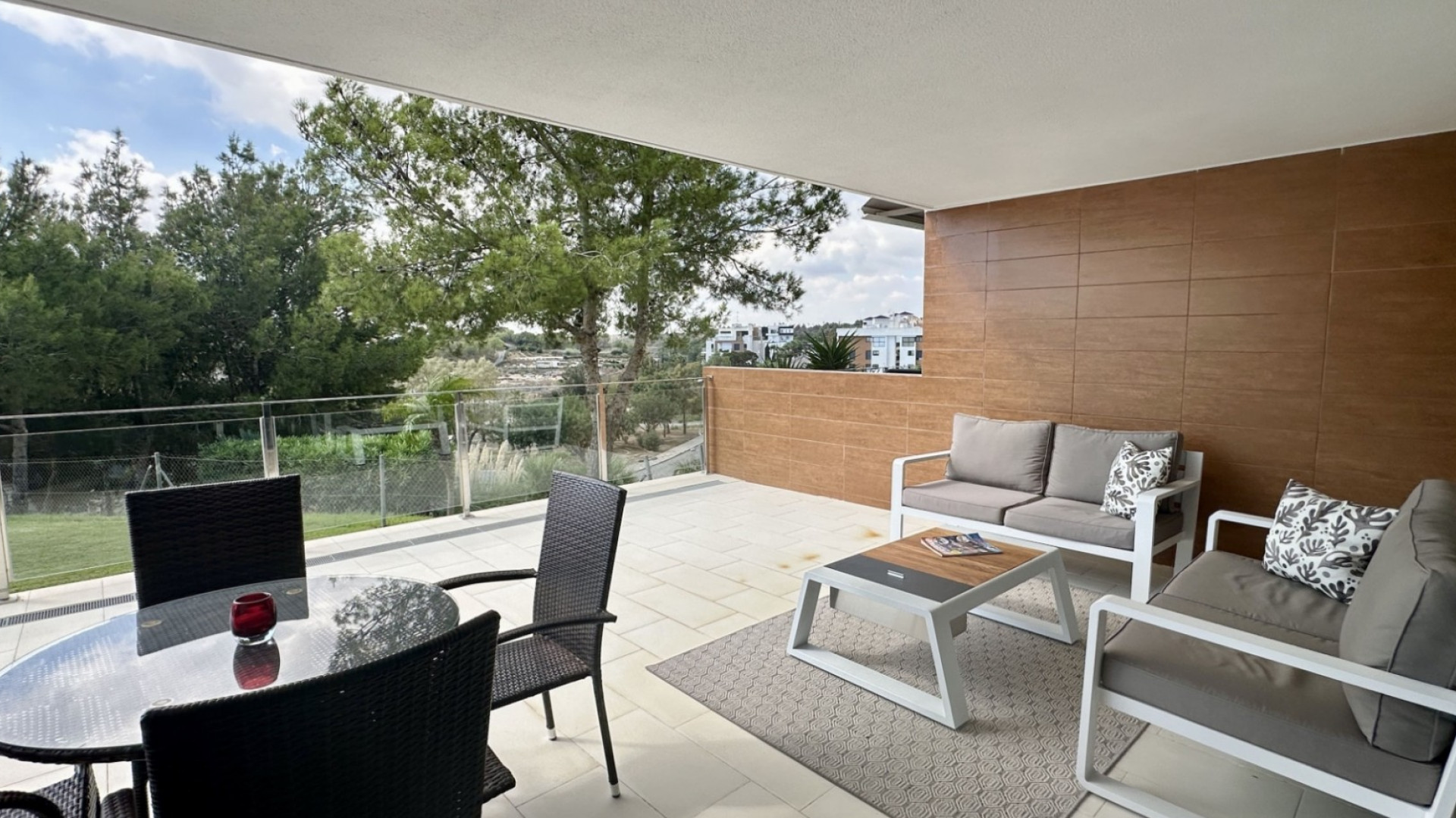 Resale - Apartment - Orihuela Costa - Villamartin