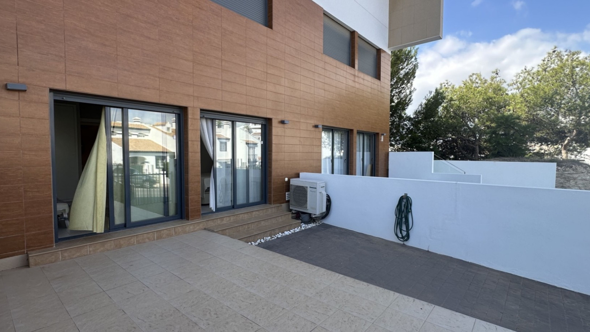 Resale - Apartment - Orihuela Costa - Villamartin