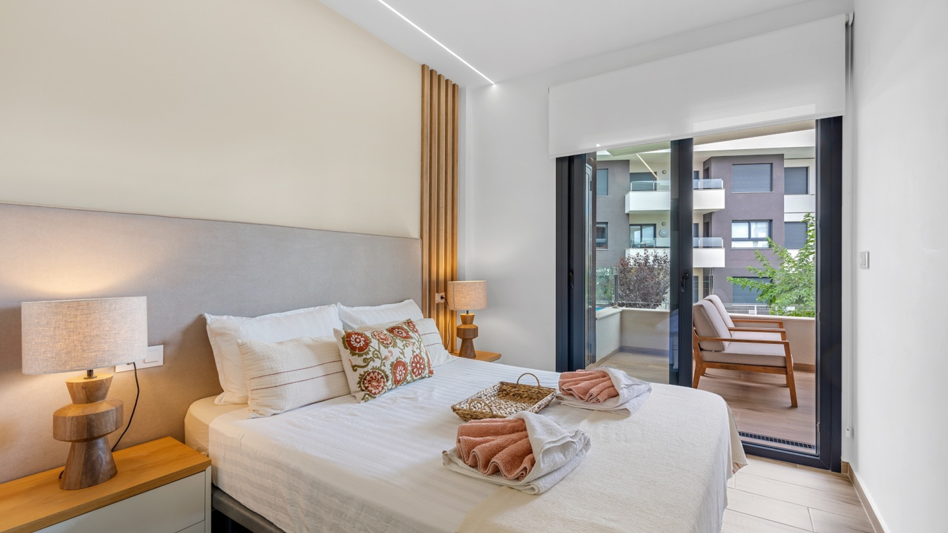 Resale - Apartment - Orihuela Costa - Villamartin