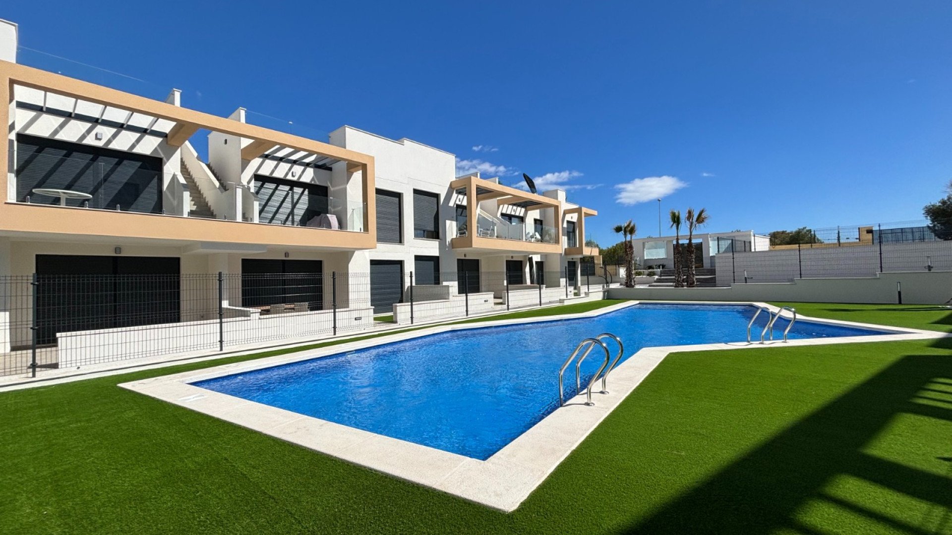 Resale - Apartment - Orihuela Costa - Villamartin