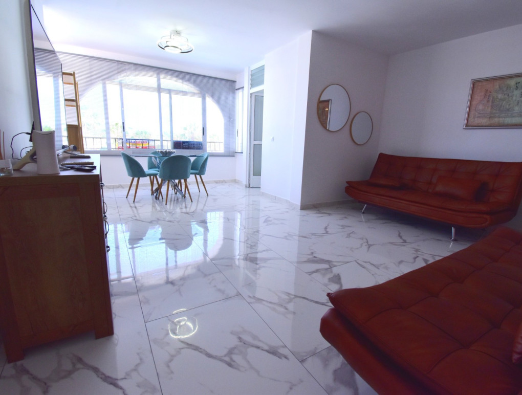 Resale - Apartment - Orihuela Costa - Villamartin
