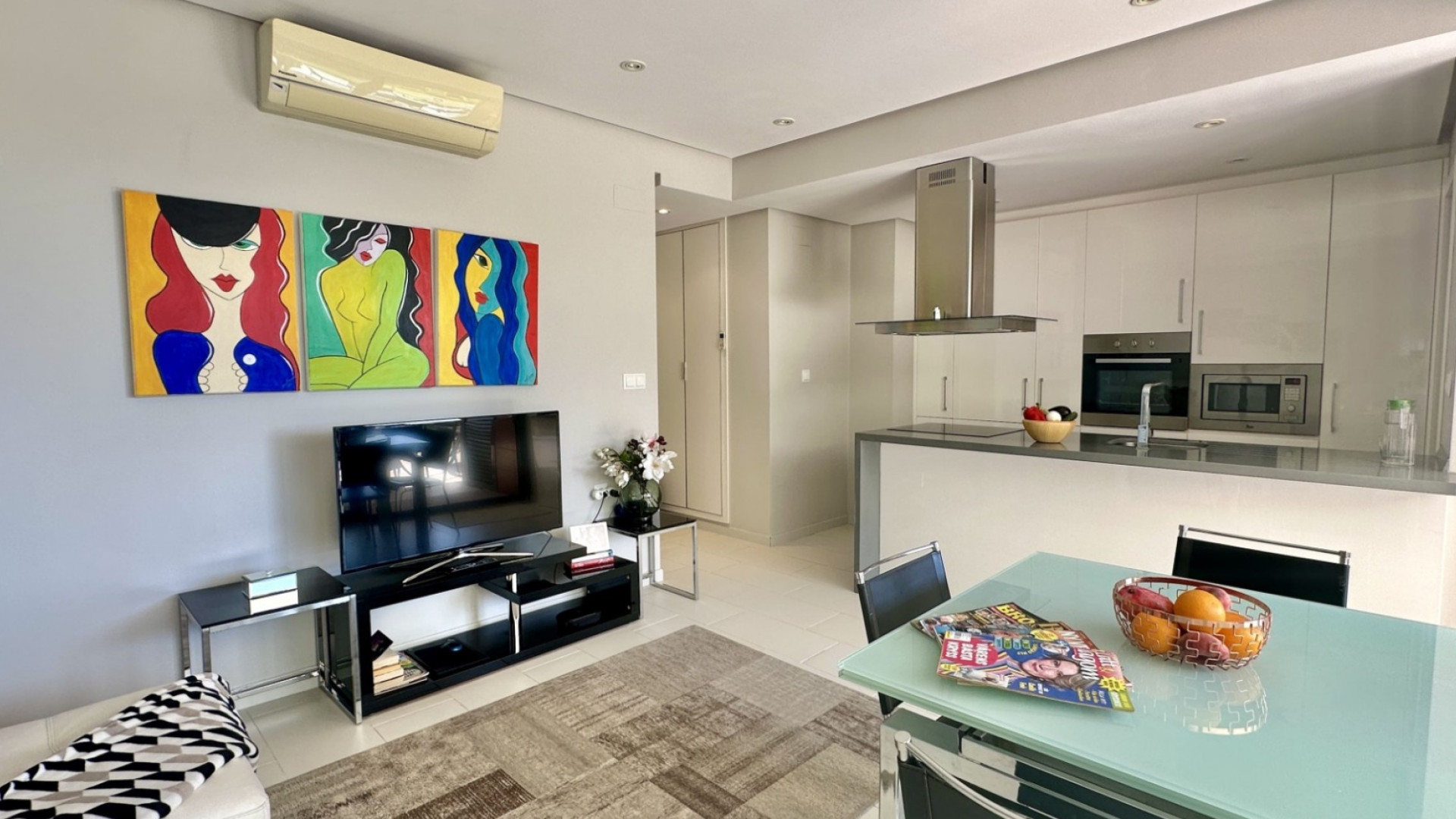 Resale - Apartment - Orihuela Costa - Villamartin