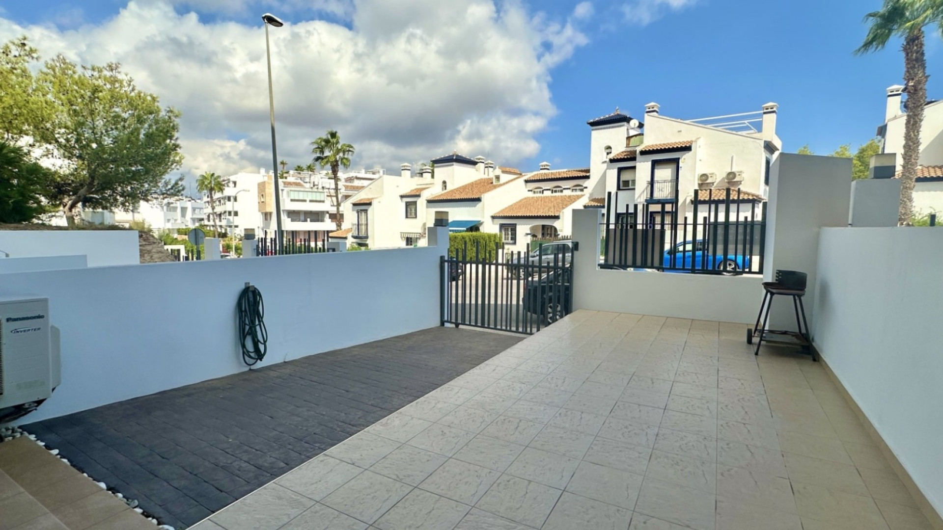 Resale - Apartment - Orihuela Costa - Villamartin