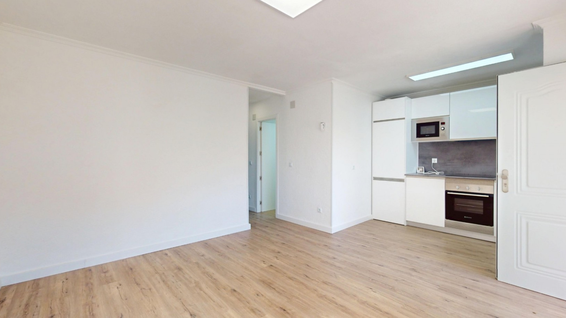 Resale - Apartment - Orihuela Costa - Villamartin