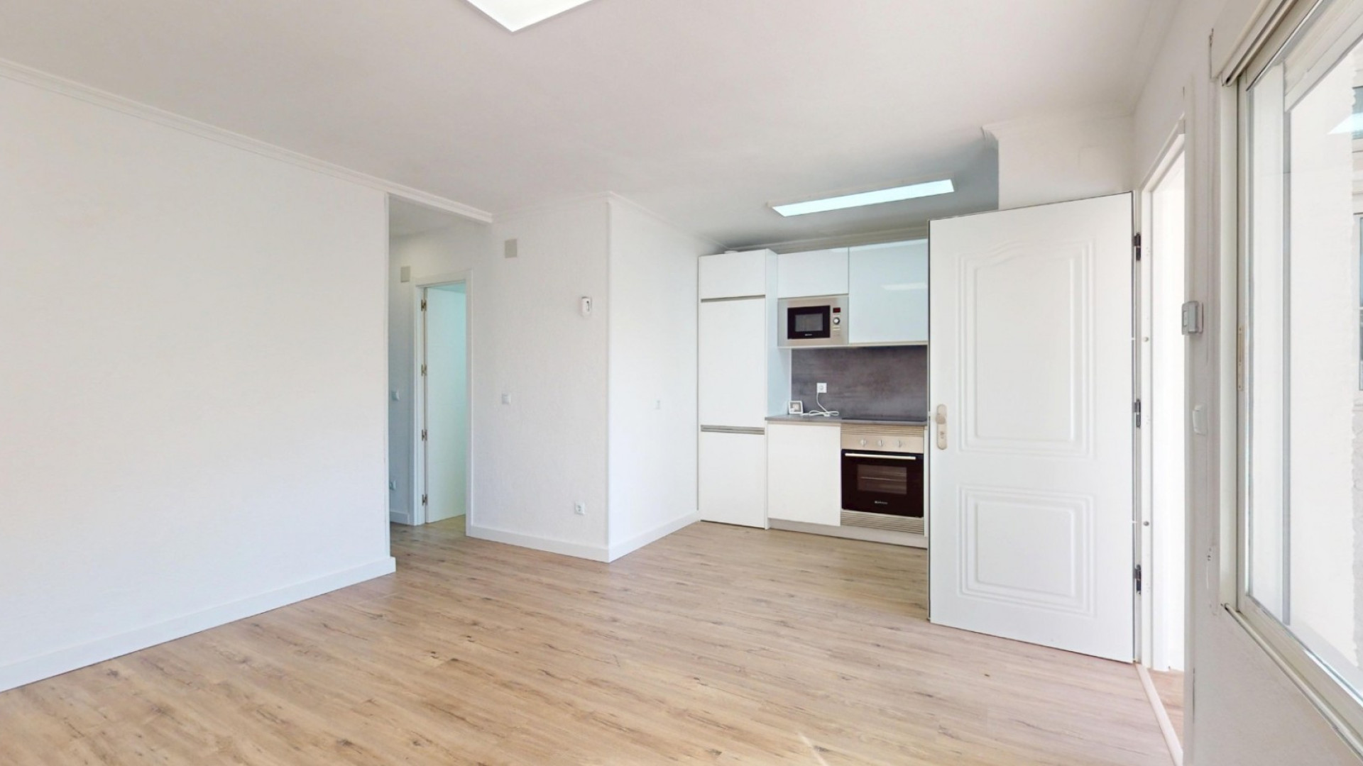 Resale - Apartment - Orihuela Costa - Villamartin