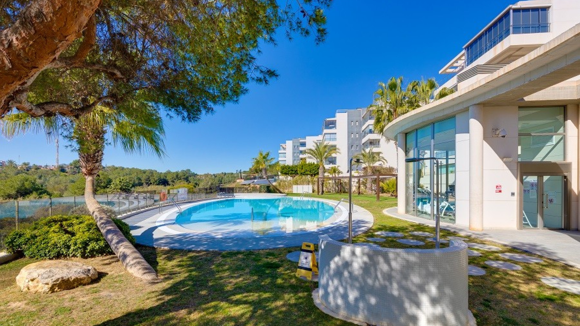 Resale - Apartment - Orihuela Costa - Villamartin