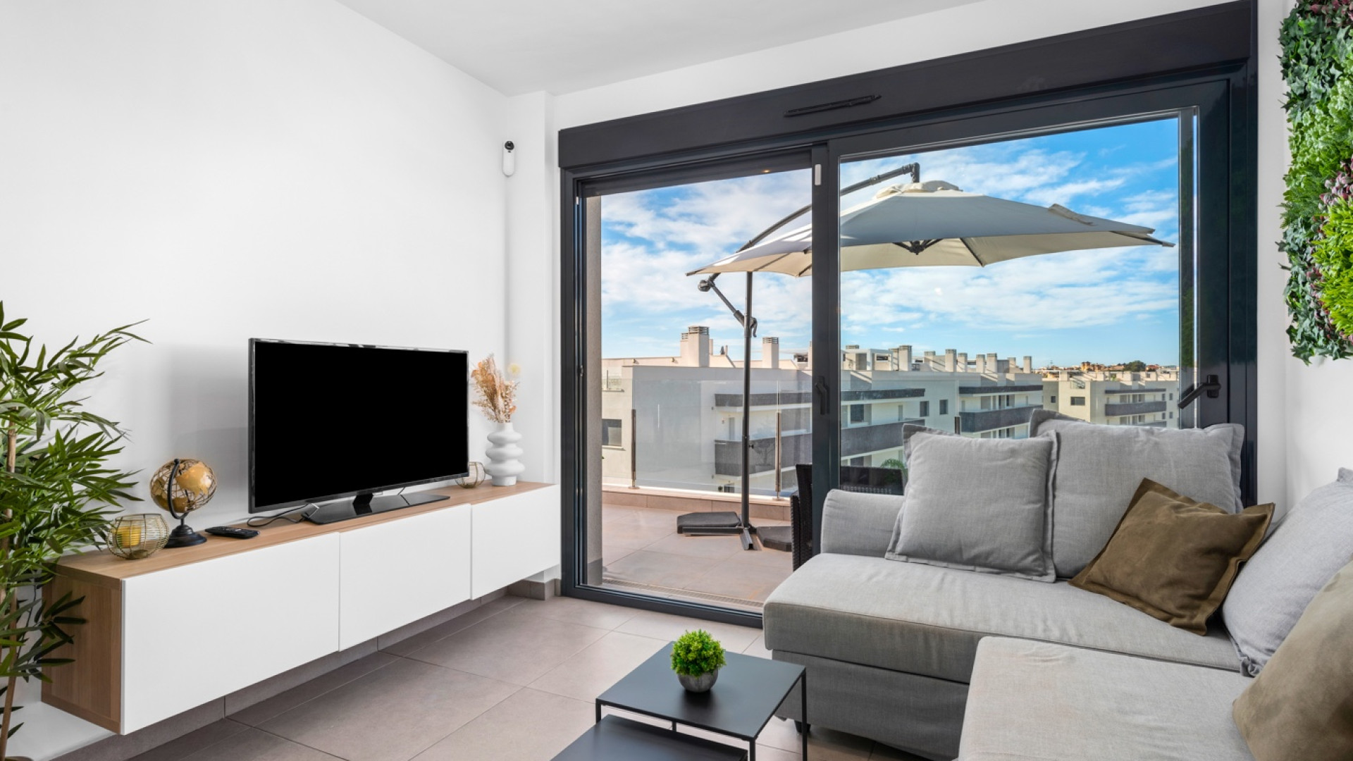 Resale - Apartment - Orihuela Costa - Villamartin
