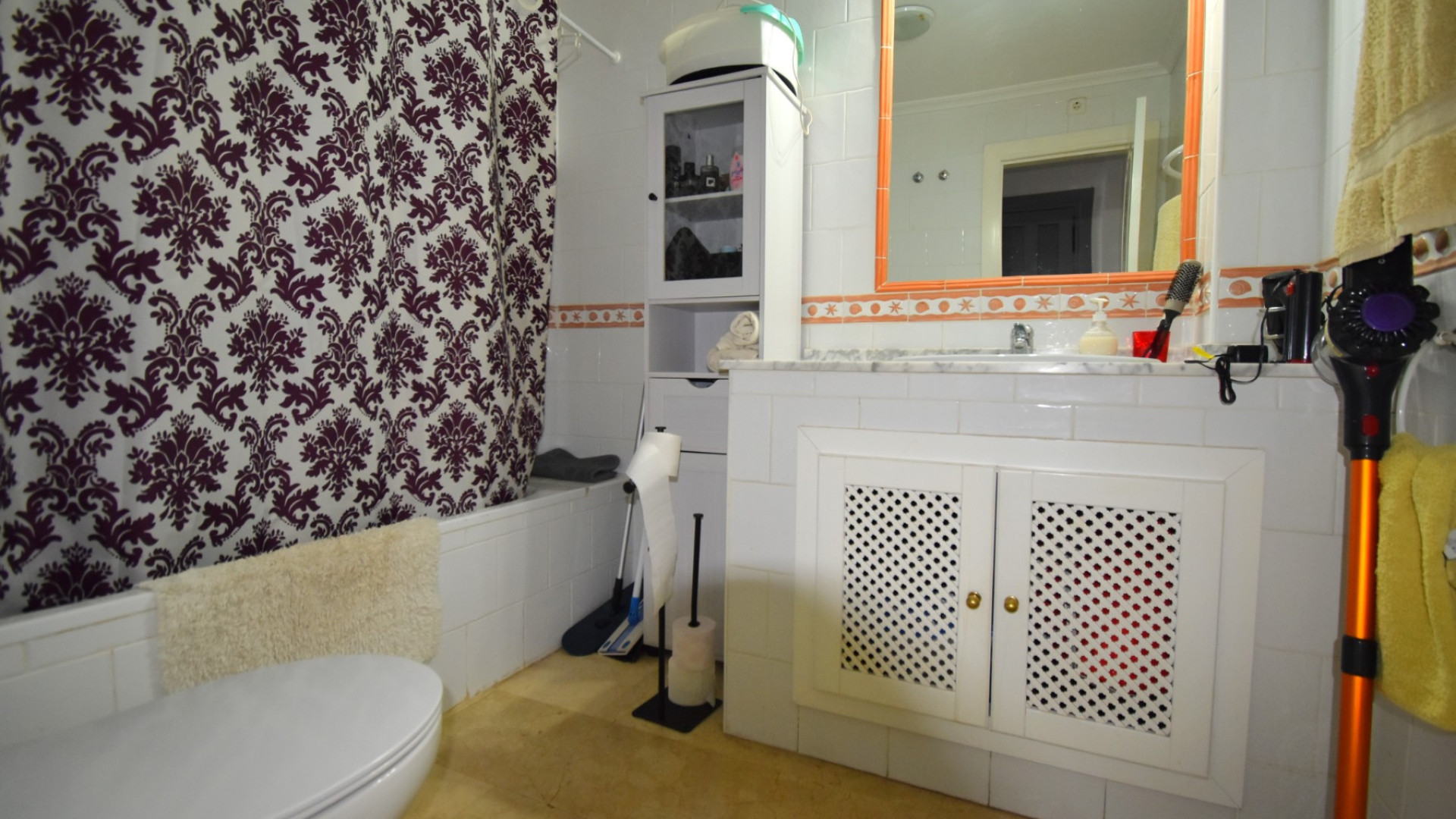 Resale - Apartment - Orihuela Costa - Villamartin