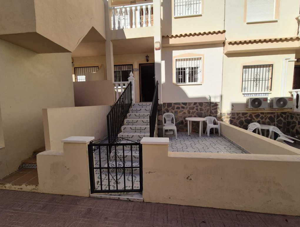 Resale - Apartment - Playa Flamenca