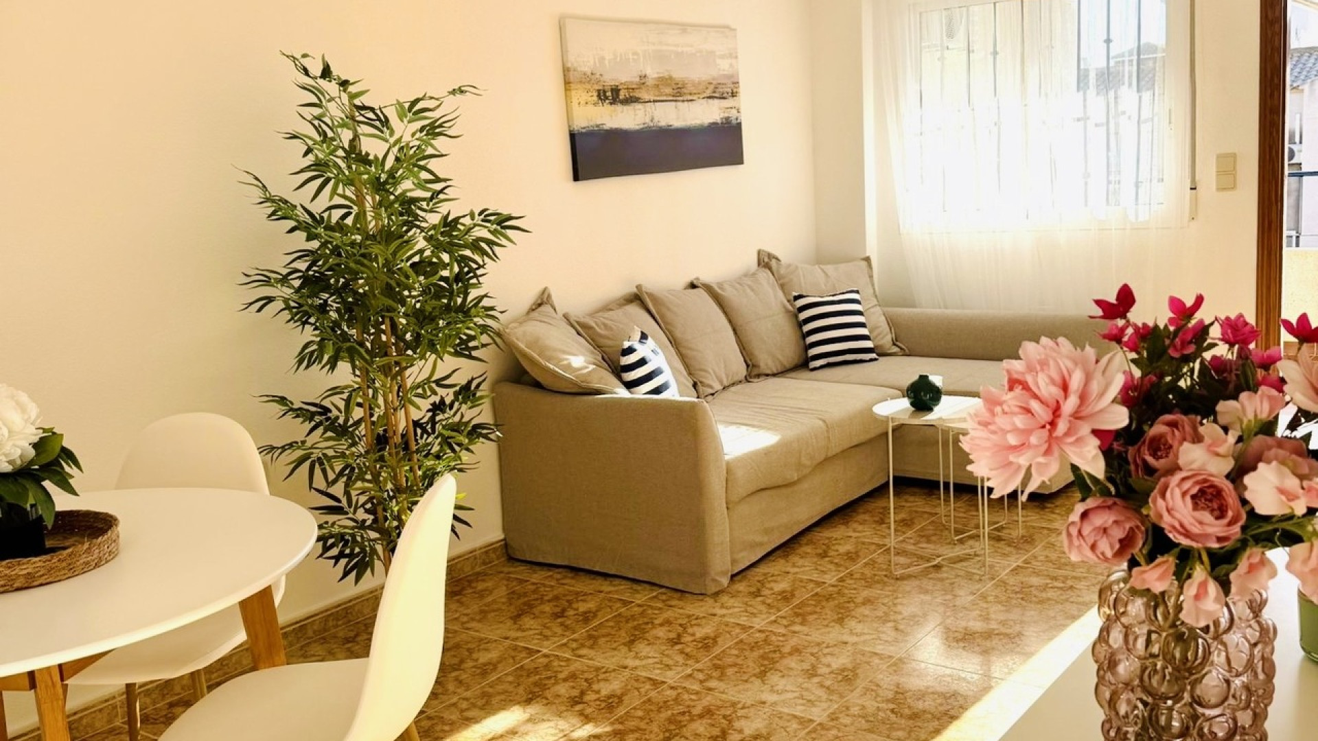 Resale - Apartment - Punta Prima