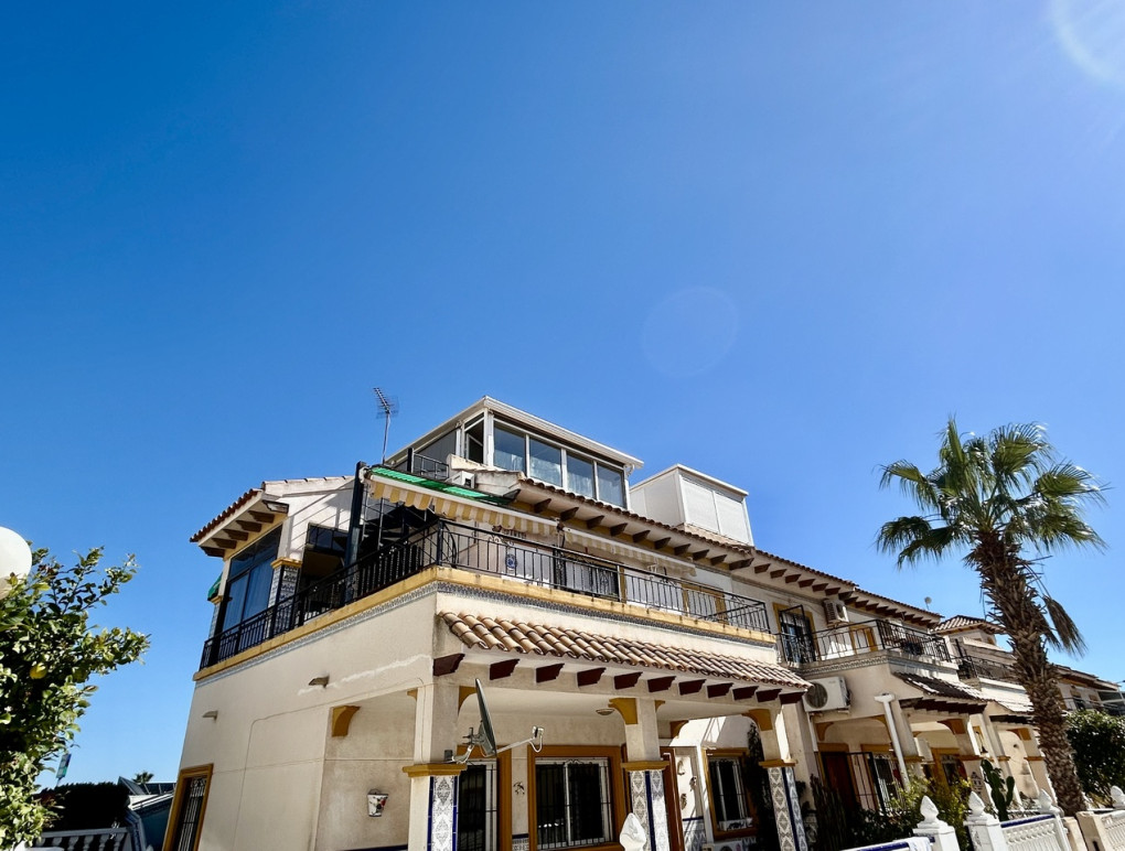 Resale - Apartment - Punta Prima