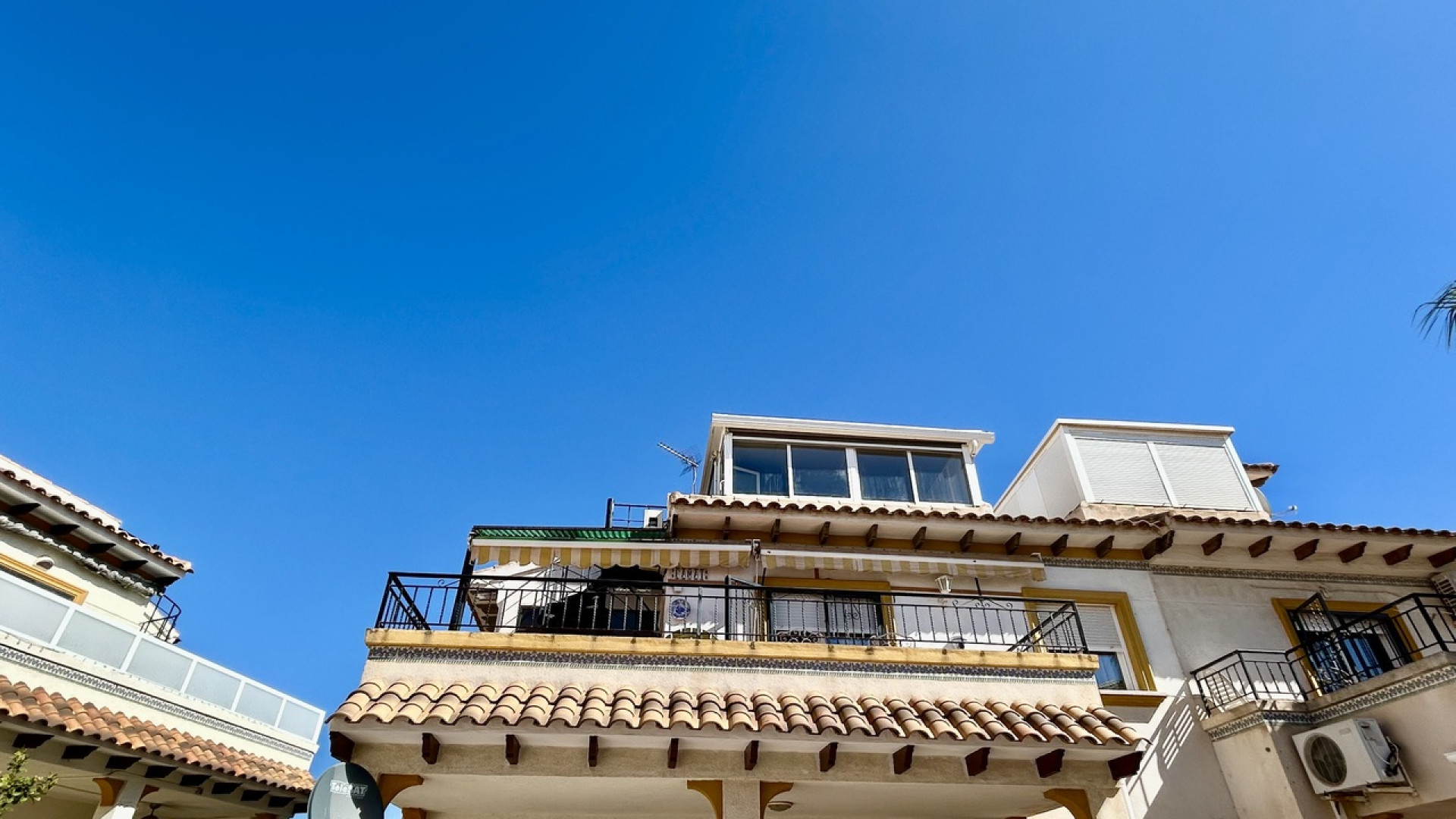 Resale - Apartment - Punta Prima