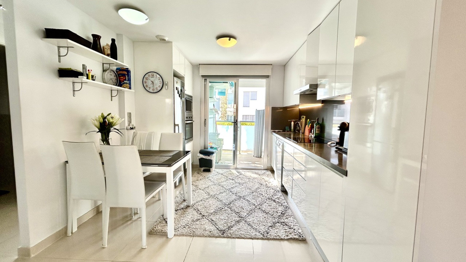Resale - Apartment - Punta Prima