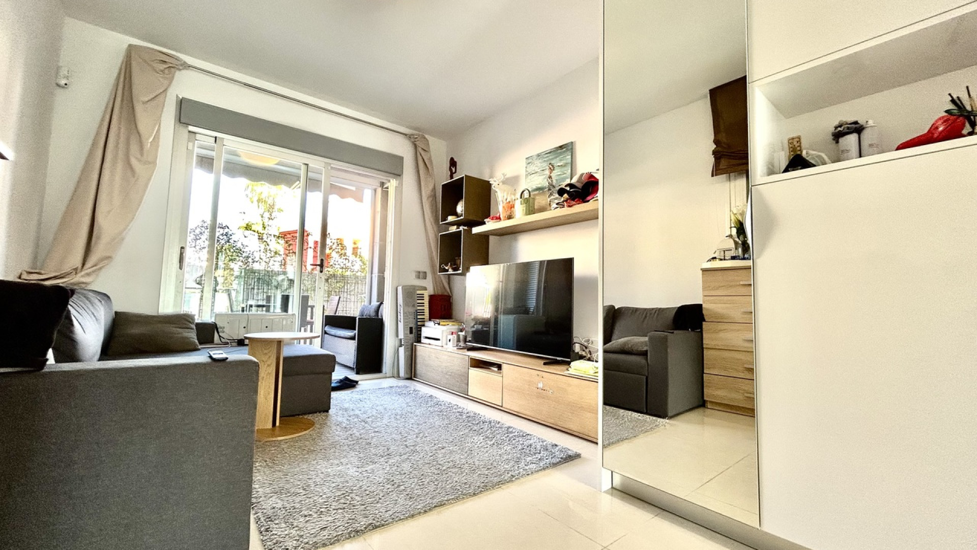 Resale - Apartment - Punta Prima