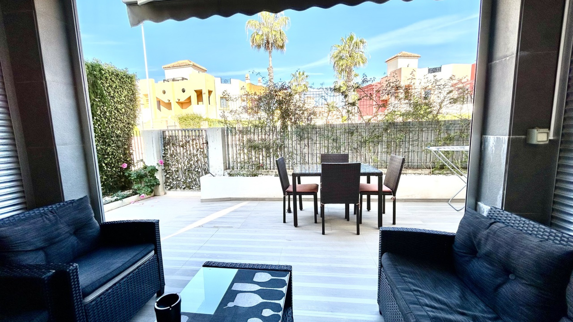 Resale - Apartment - Punta Prima