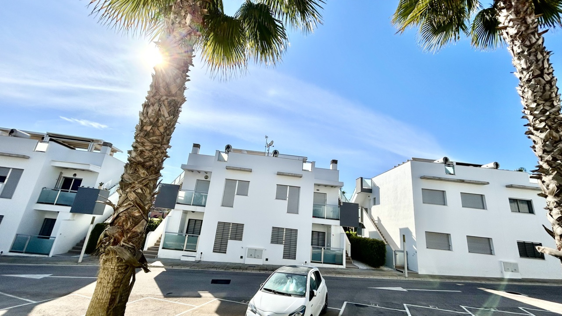 Resale - Apartment - Punta Prima