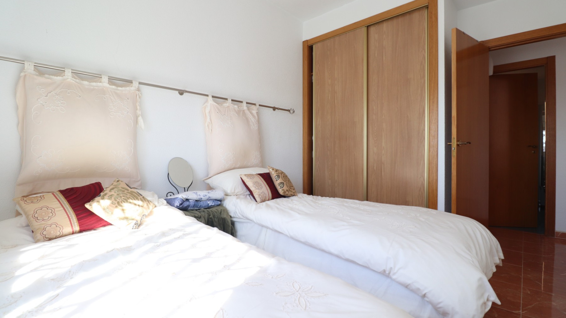 Resale - Apartment - Rafal - Rafal - Town