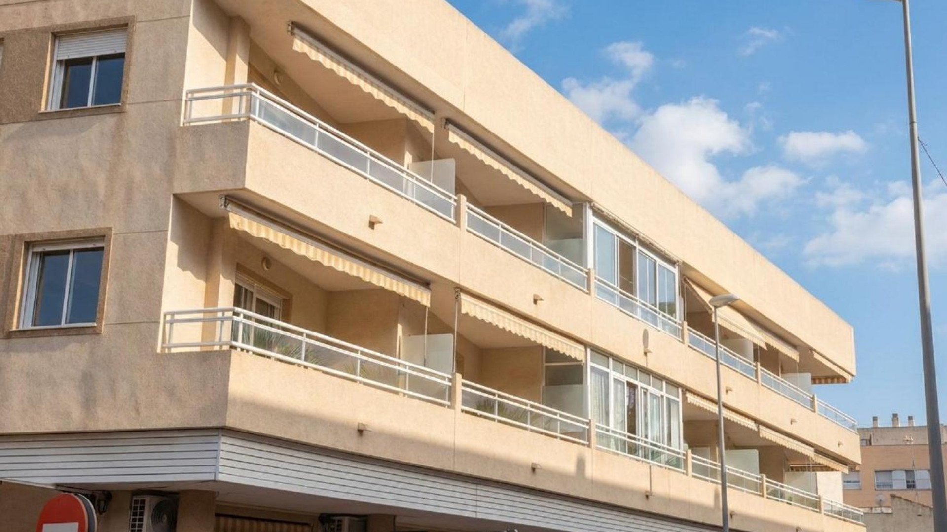 Resale - Apartment - Rojales