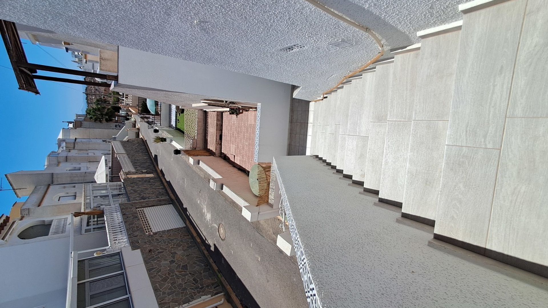 Resale - Apartment - San Miguel de Salinas