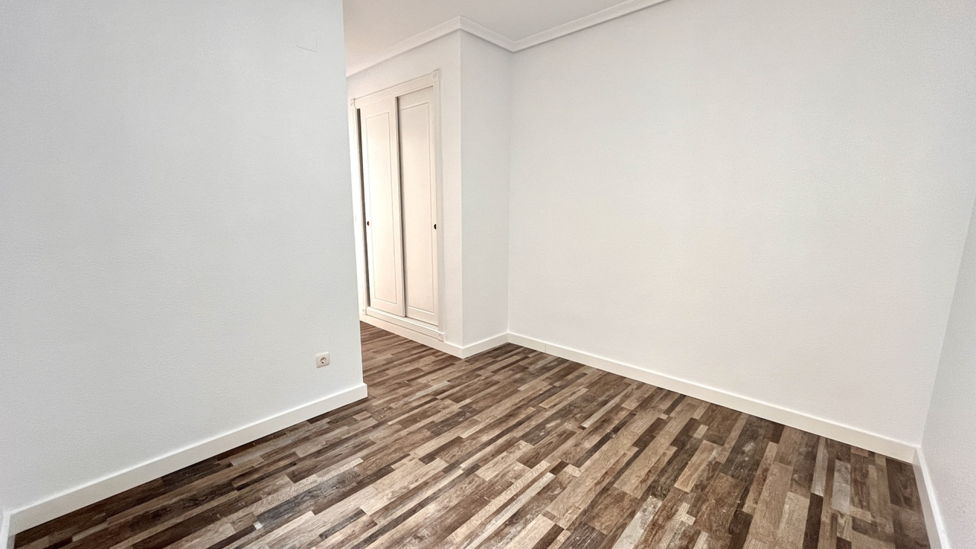 Resale - Apartment - San Miguel de Salinas