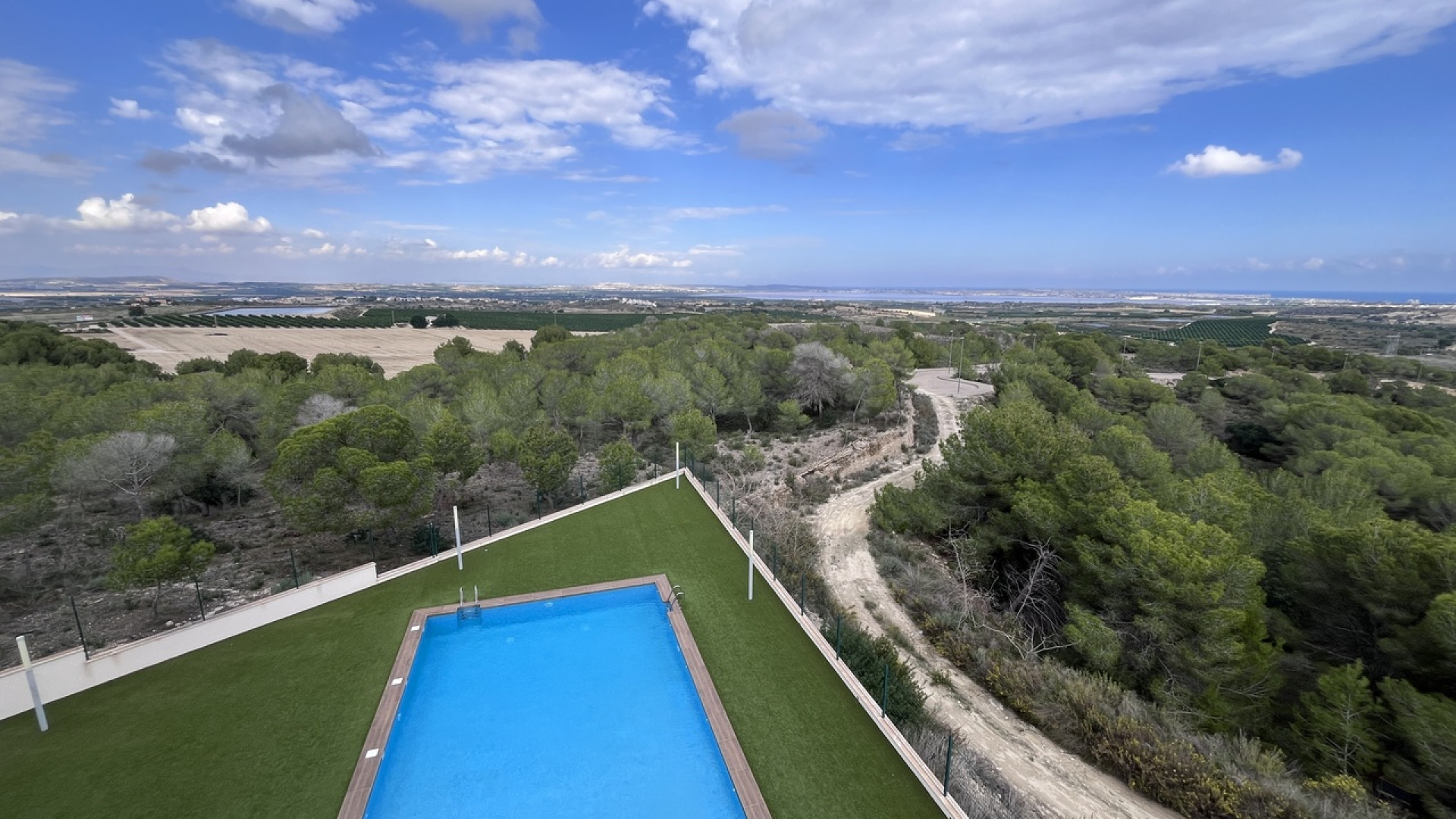 Resale - Apartment - San Miguel de Salinas
