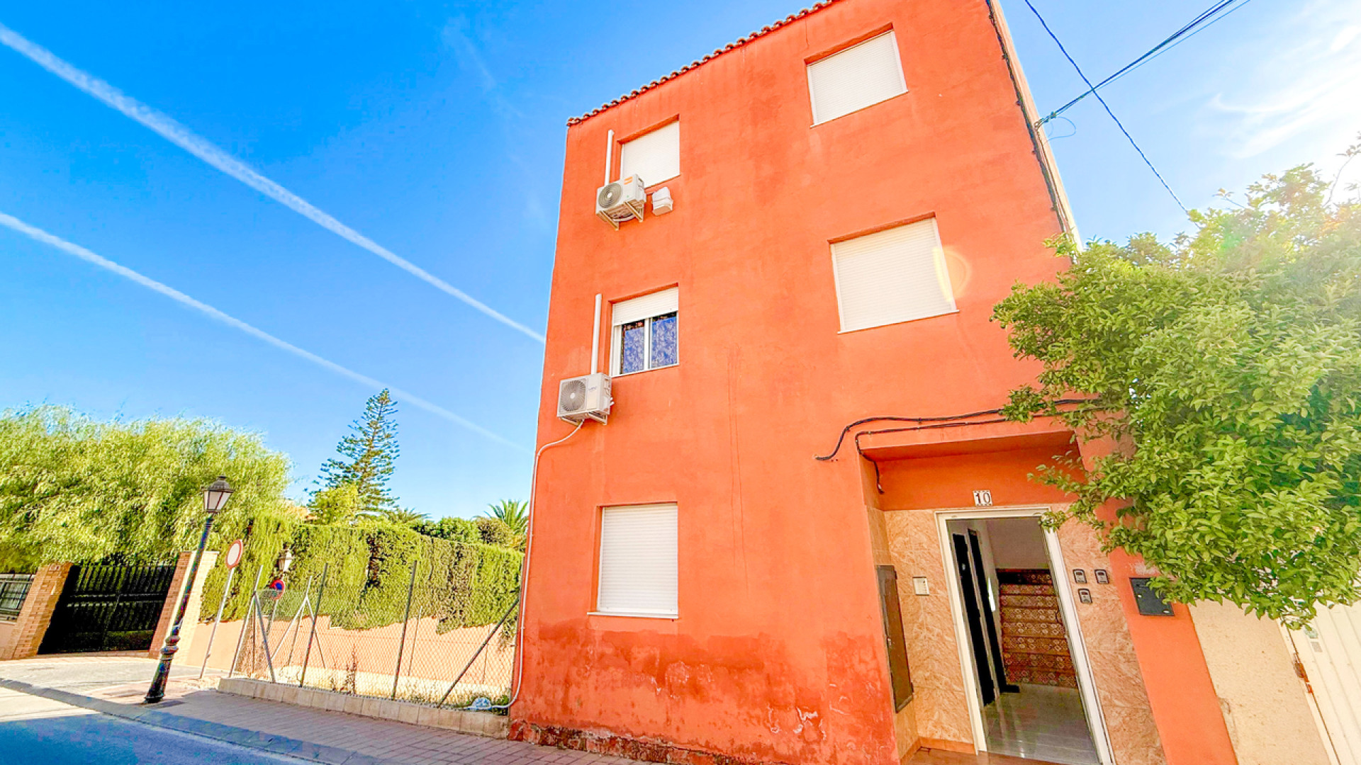 Resale - Apartment - San Miguel de Salinas