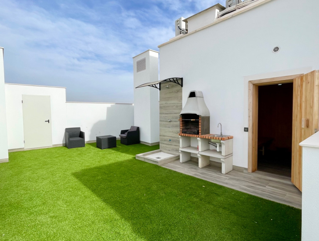 Resale - Apartment - Torrevieja - Centro