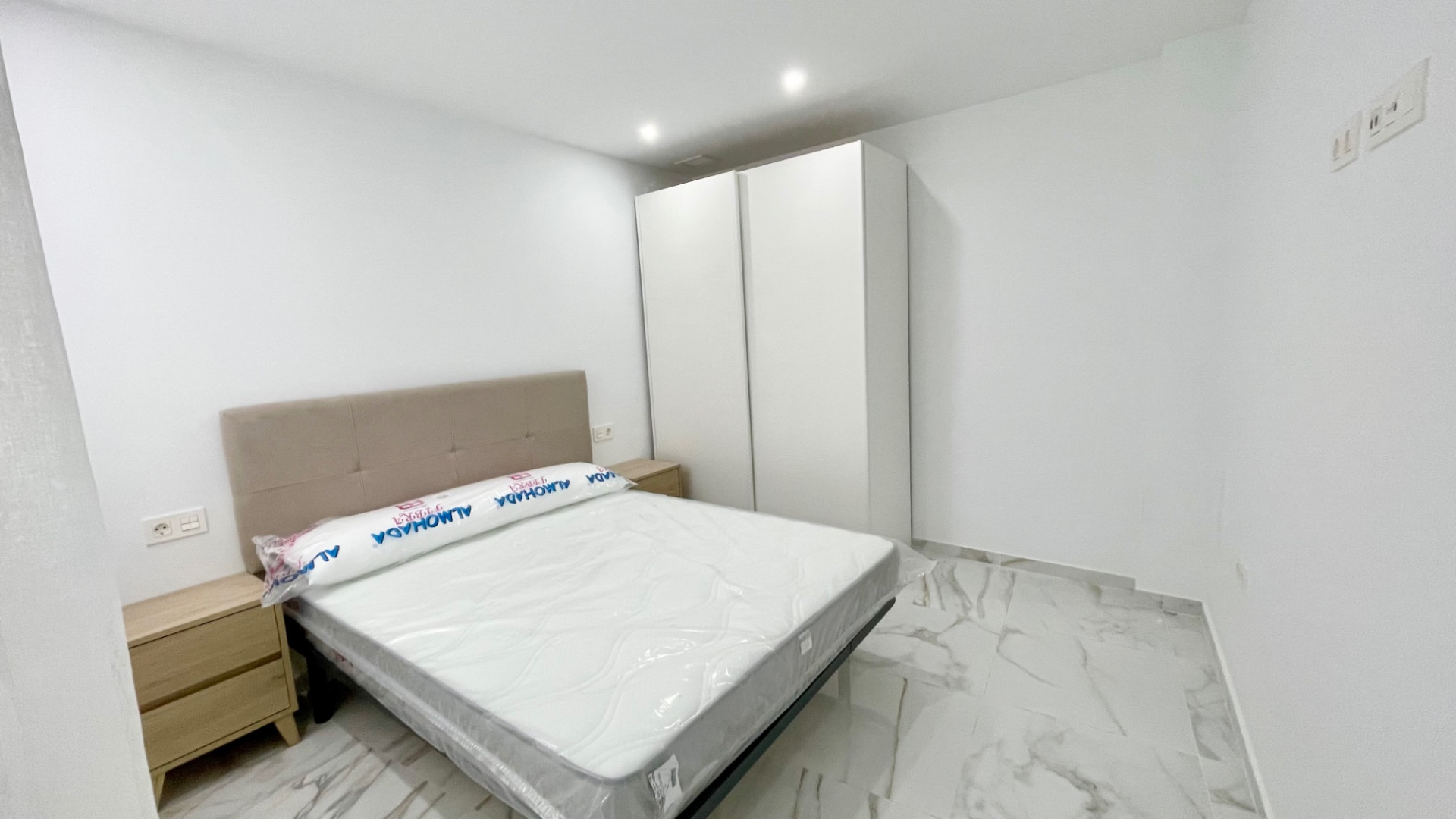 Resale - Apartment - Torrevieja - Centro