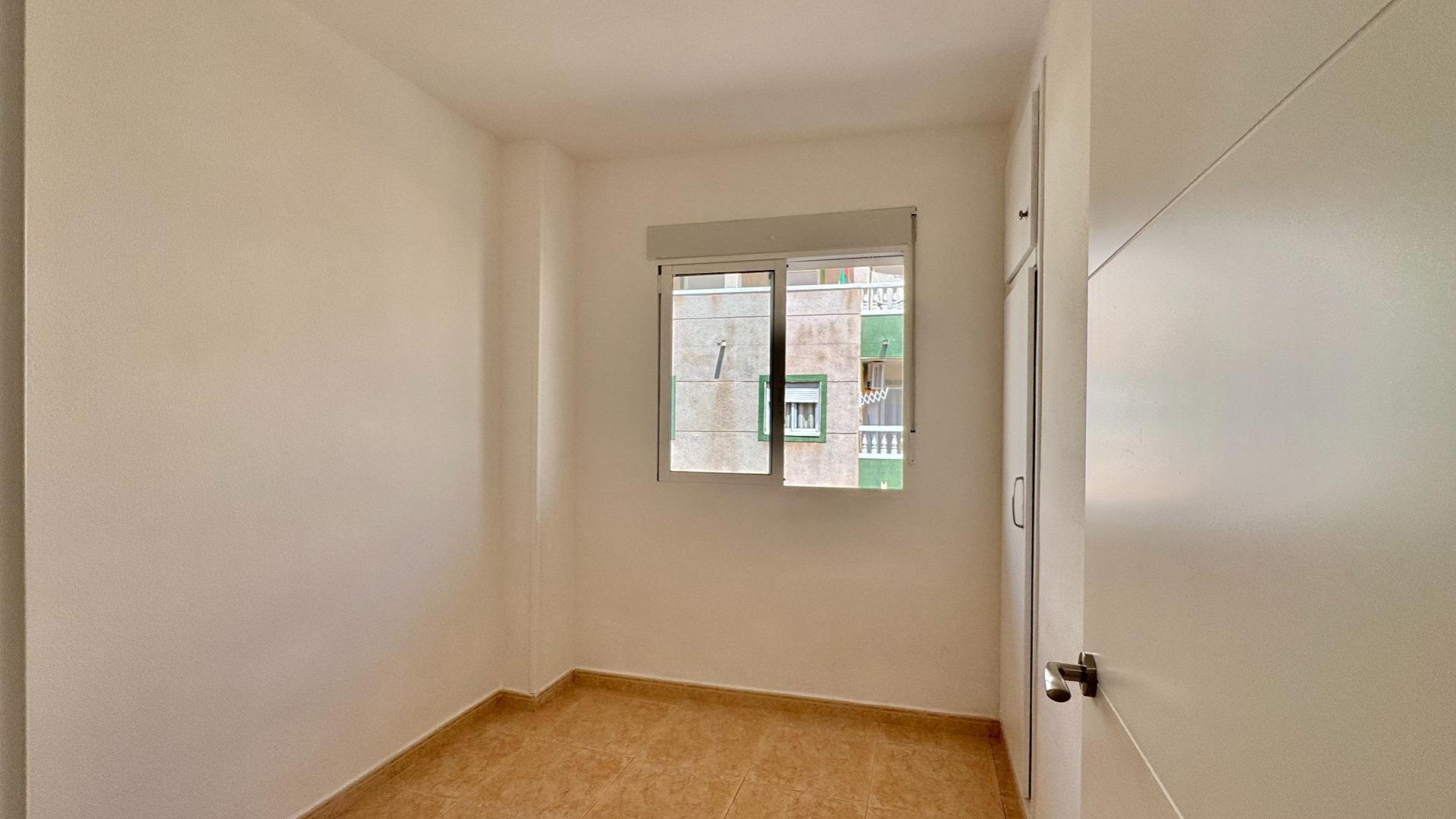 Resale - Apartment - Torrevieja - Centro