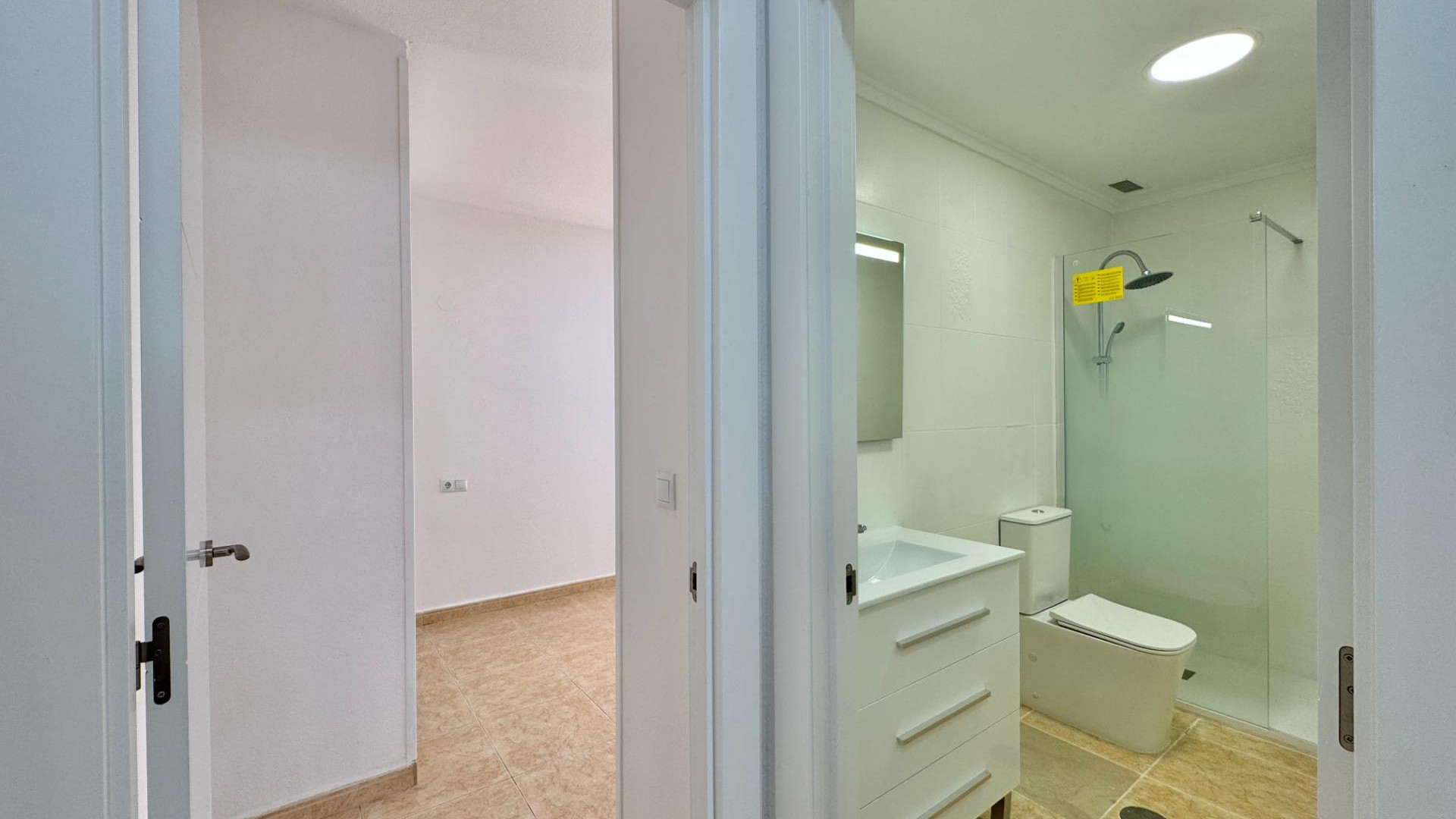 Resale - Apartment - Torrevieja - Centro