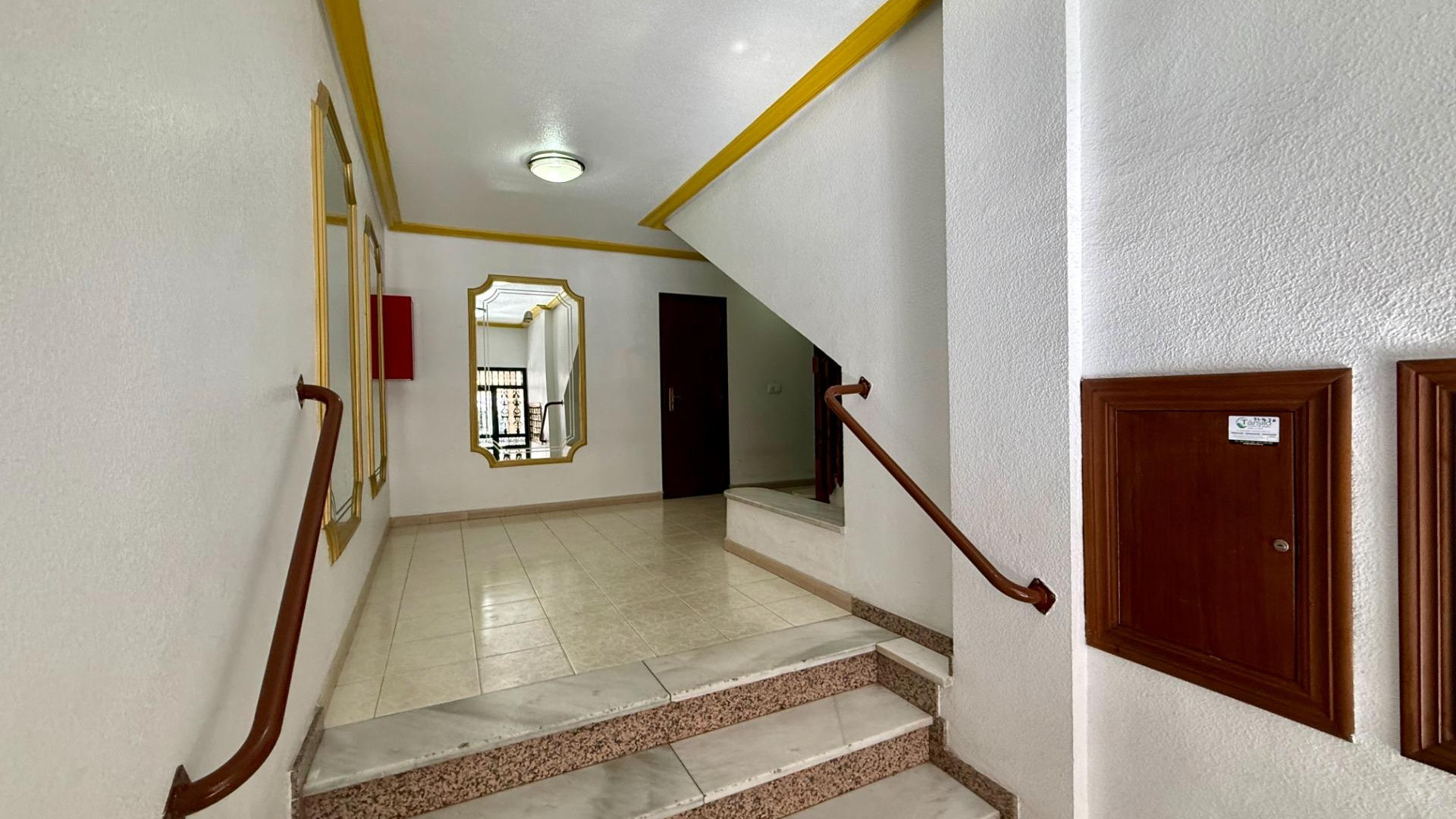 Resale - Apartment - Torrevieja - Centro