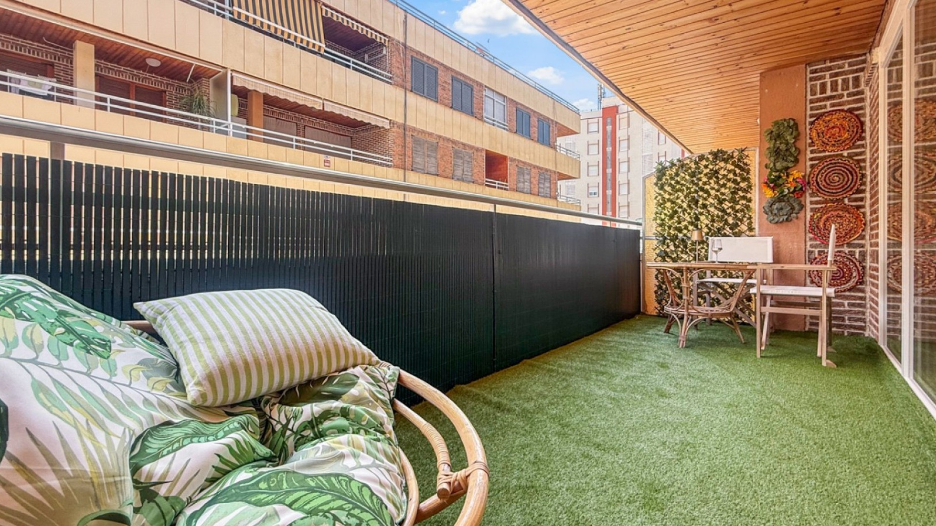 Resale - Apartment - Torrevieja - El Acequión - Los Náufragos