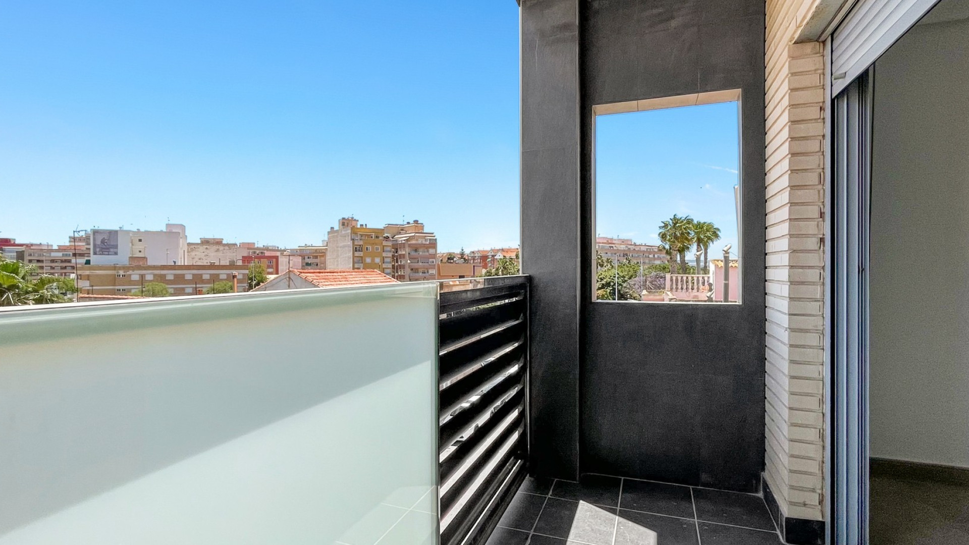 Resale - Apartment - Torrevieja - El Acequión - Los Náufragos