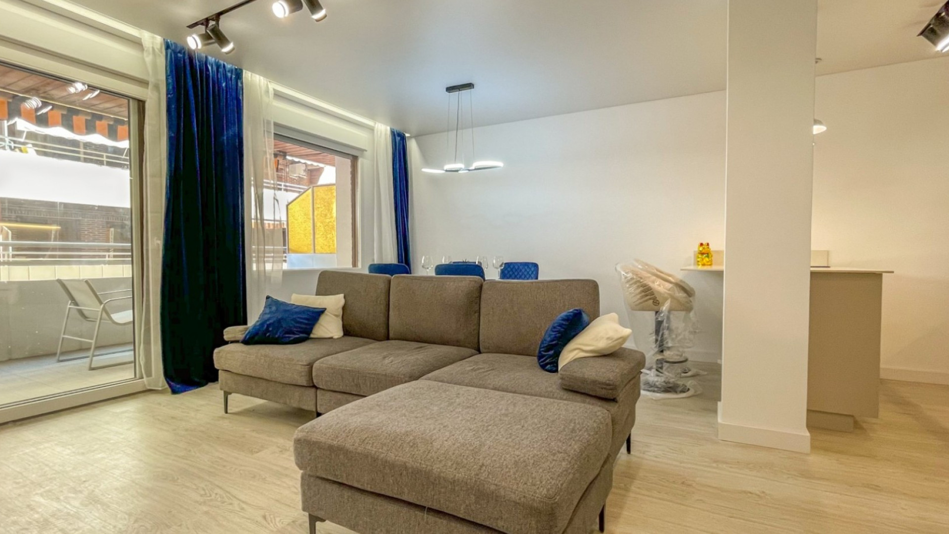 Resale - Apartment - Torrevieja - El Acequión - Los Náufragos