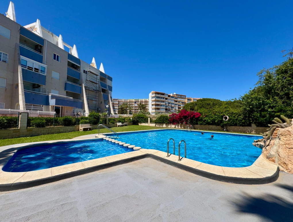 Resale - Apartment - Torrevieja - Gaspar Perrelló