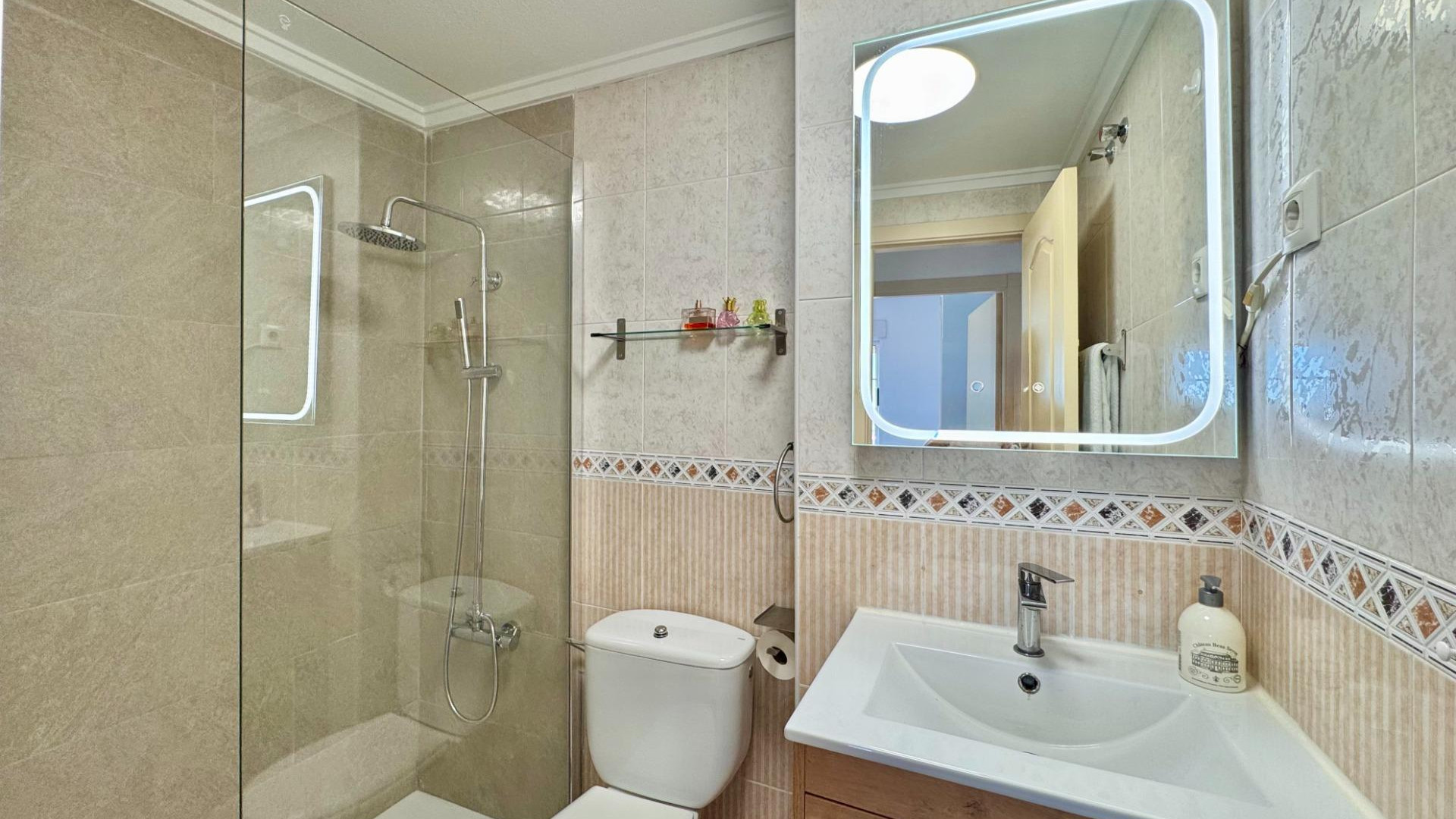 Resale - Apartment - Torrevieja - Gaspar Perrelló