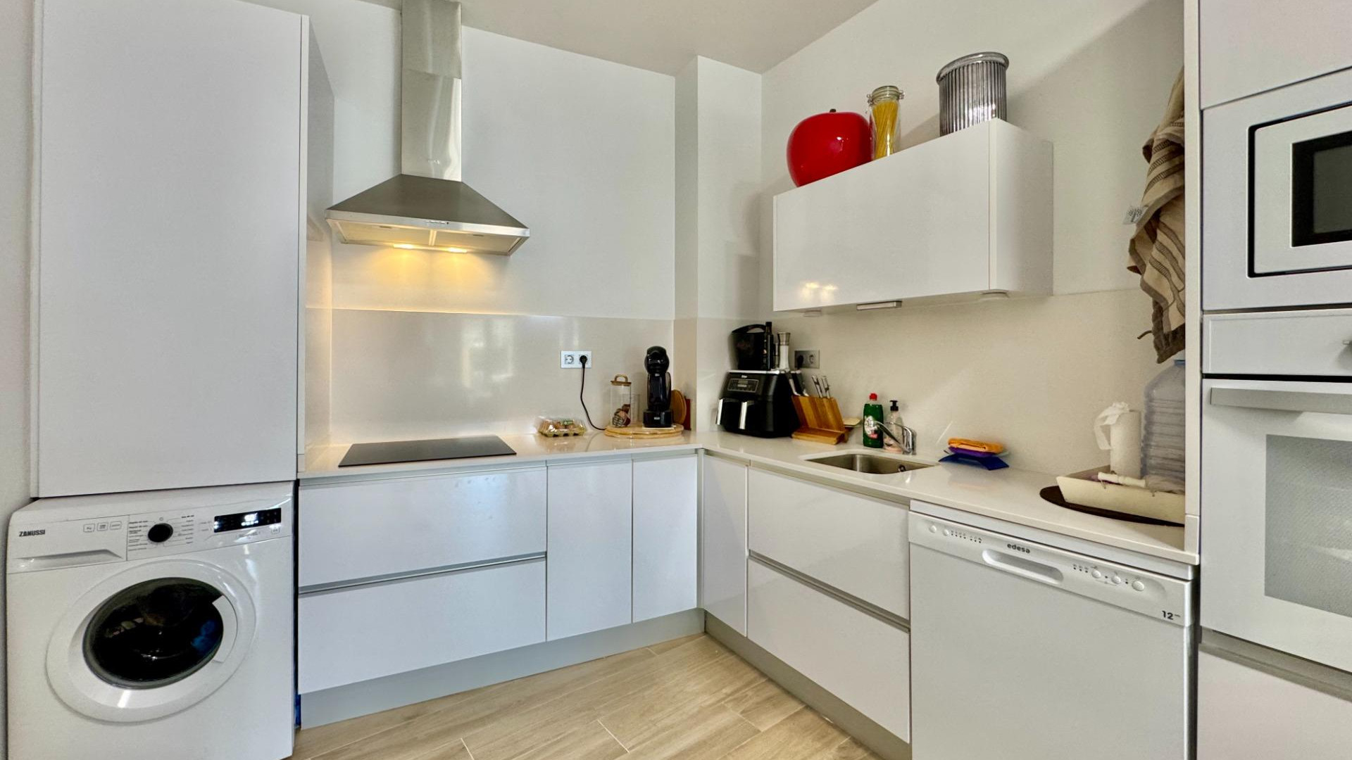 Resale - Apartment - Torrevieja - Habaneras