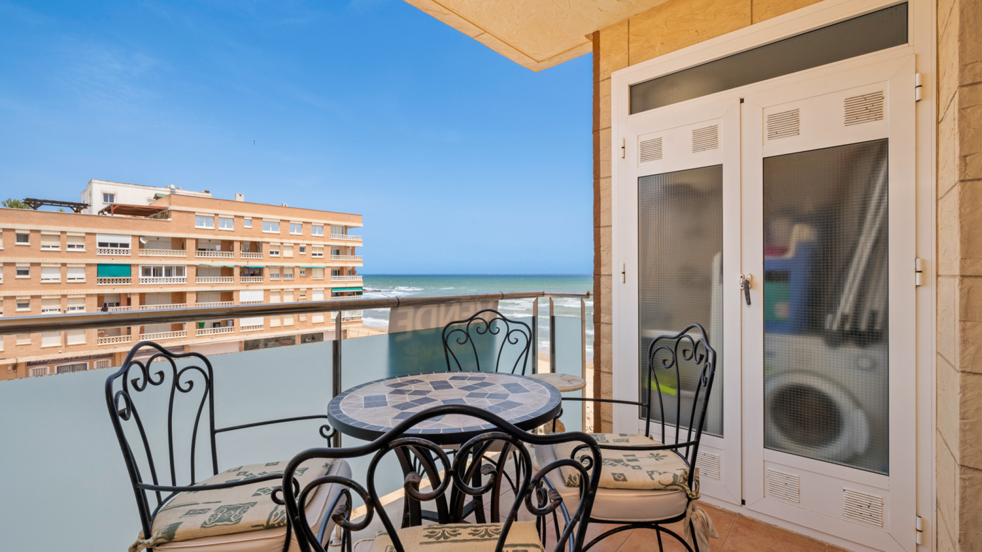 Resale - Apartment - Torrevieja - La Mata