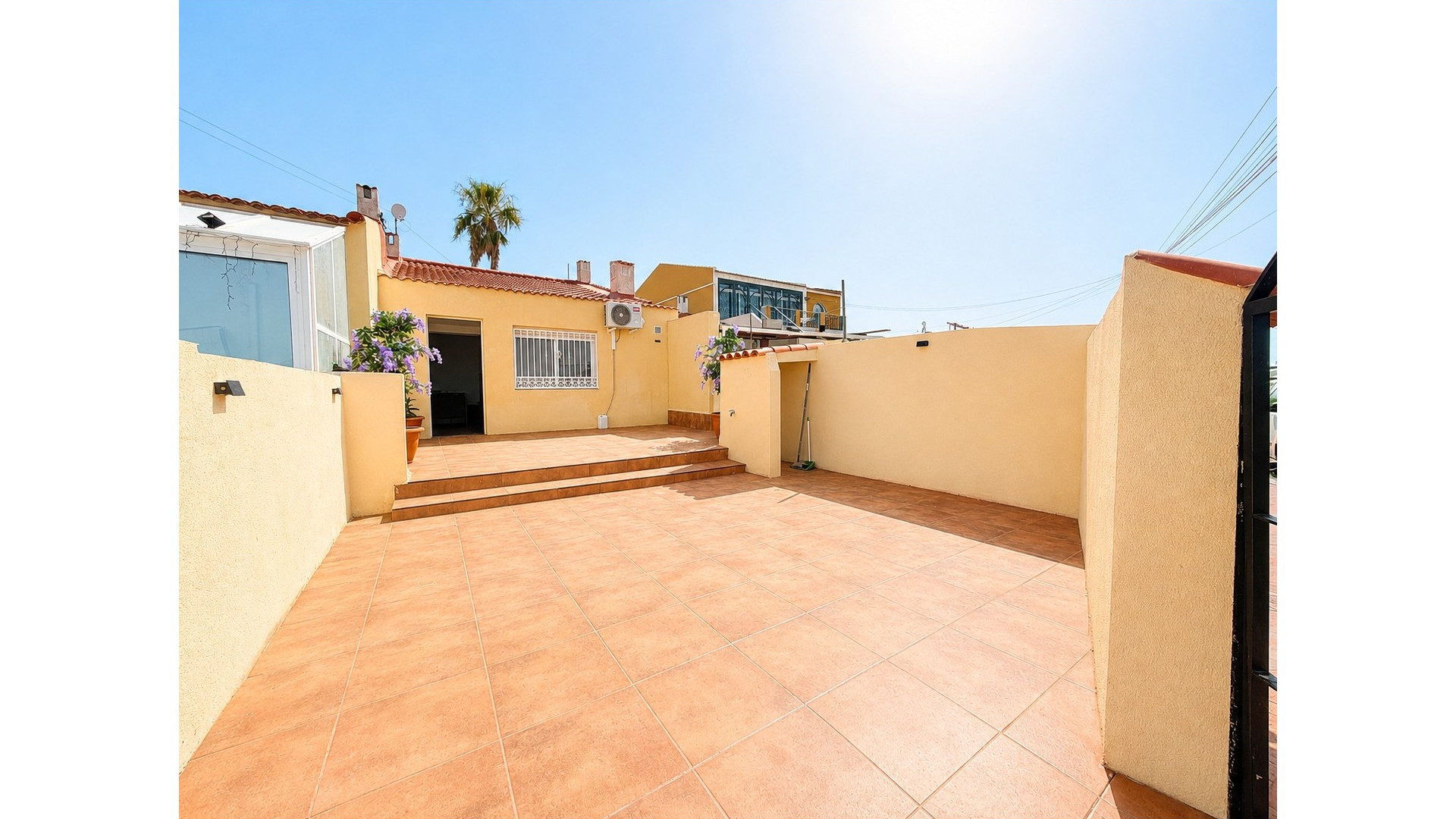 Resale - Apartment - Torrevieja - La Siesta - El Salado - Torreta