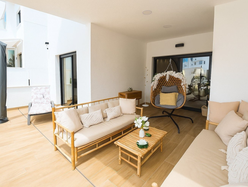 Resale - Apartment - Torrevieja - Los Balcones