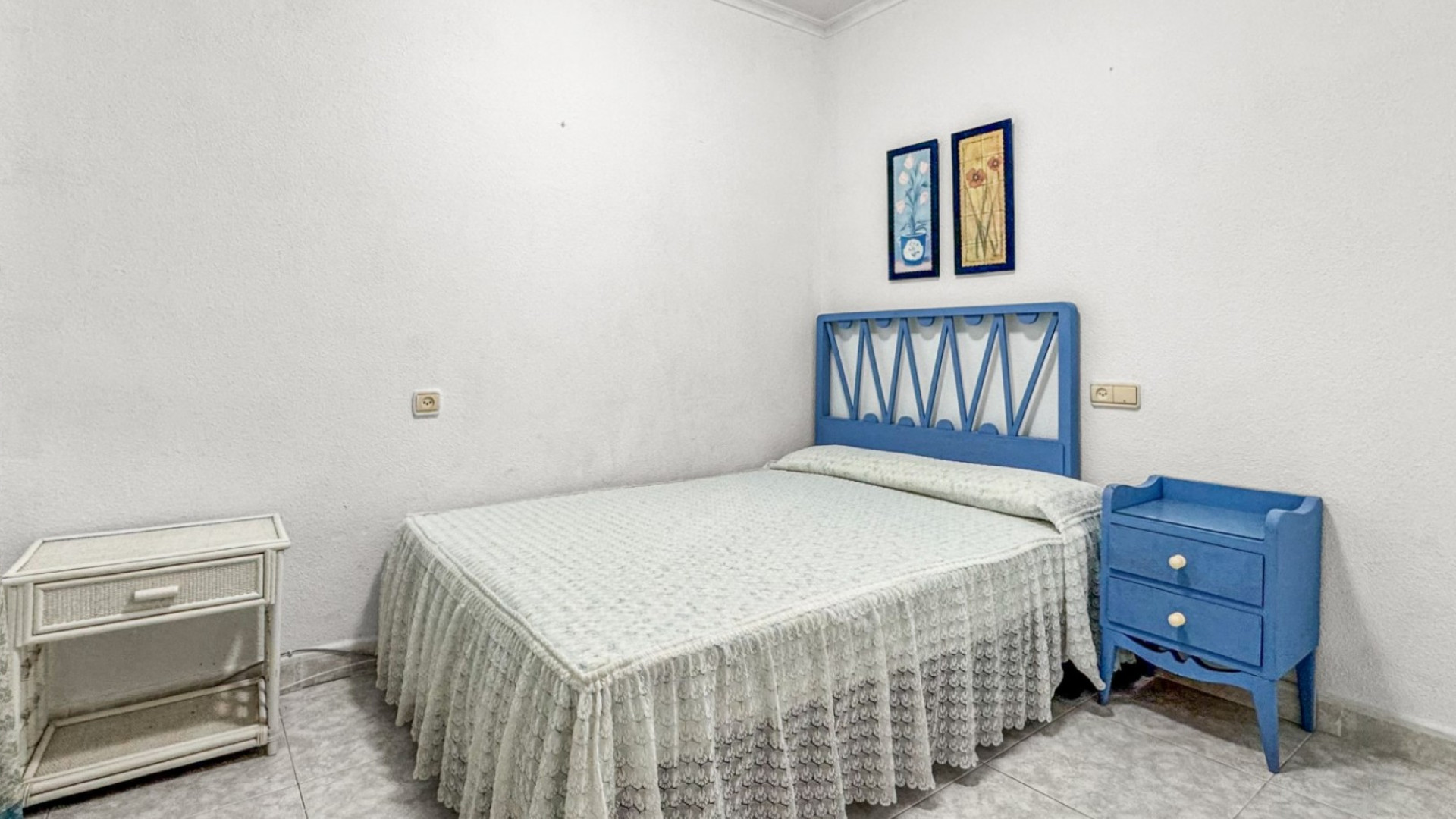 Resale - Apartment - Torrevieja - Playa de los Locos