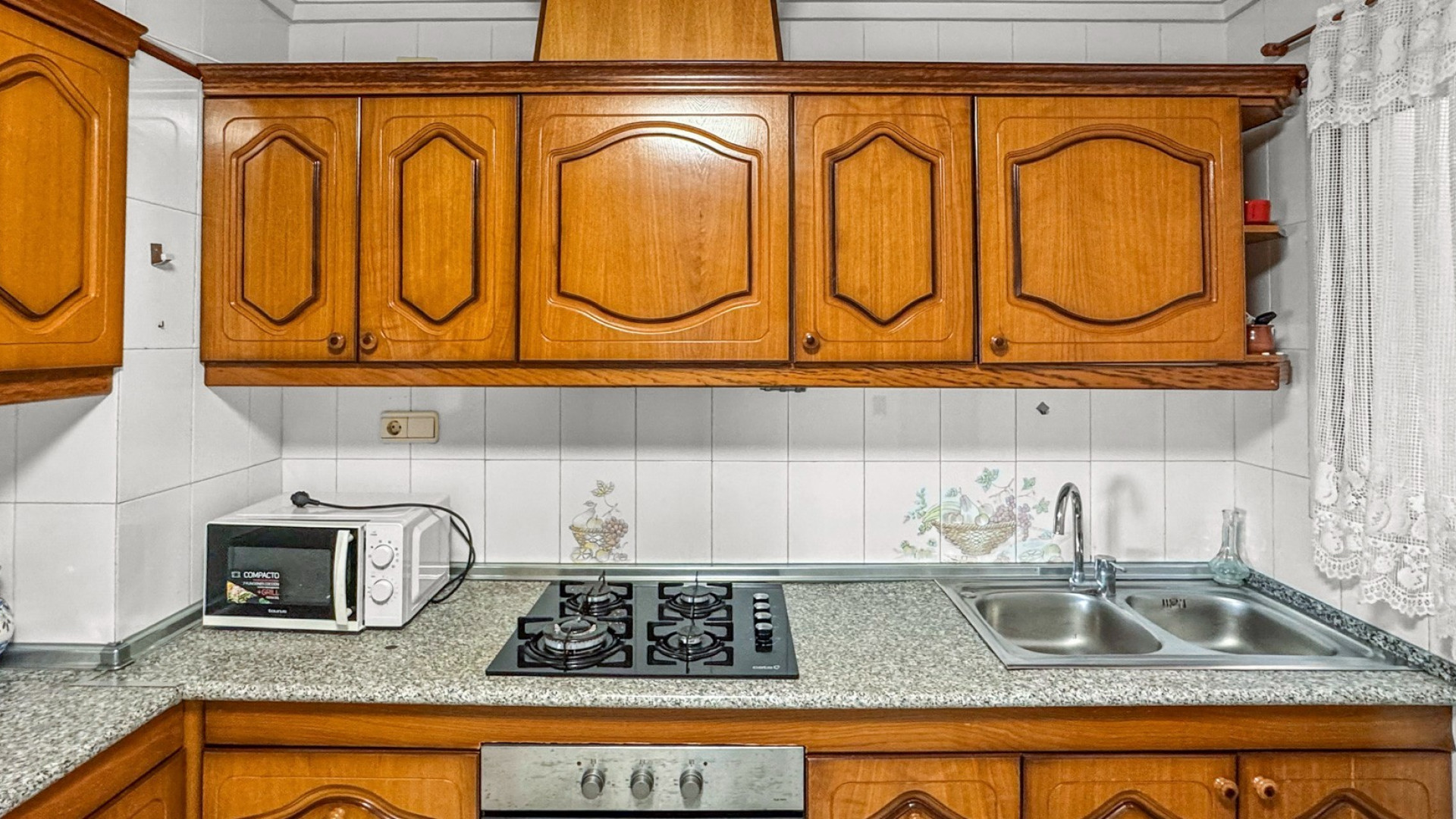 Resale - Apartment - Torrevieja - Playa de los Locos