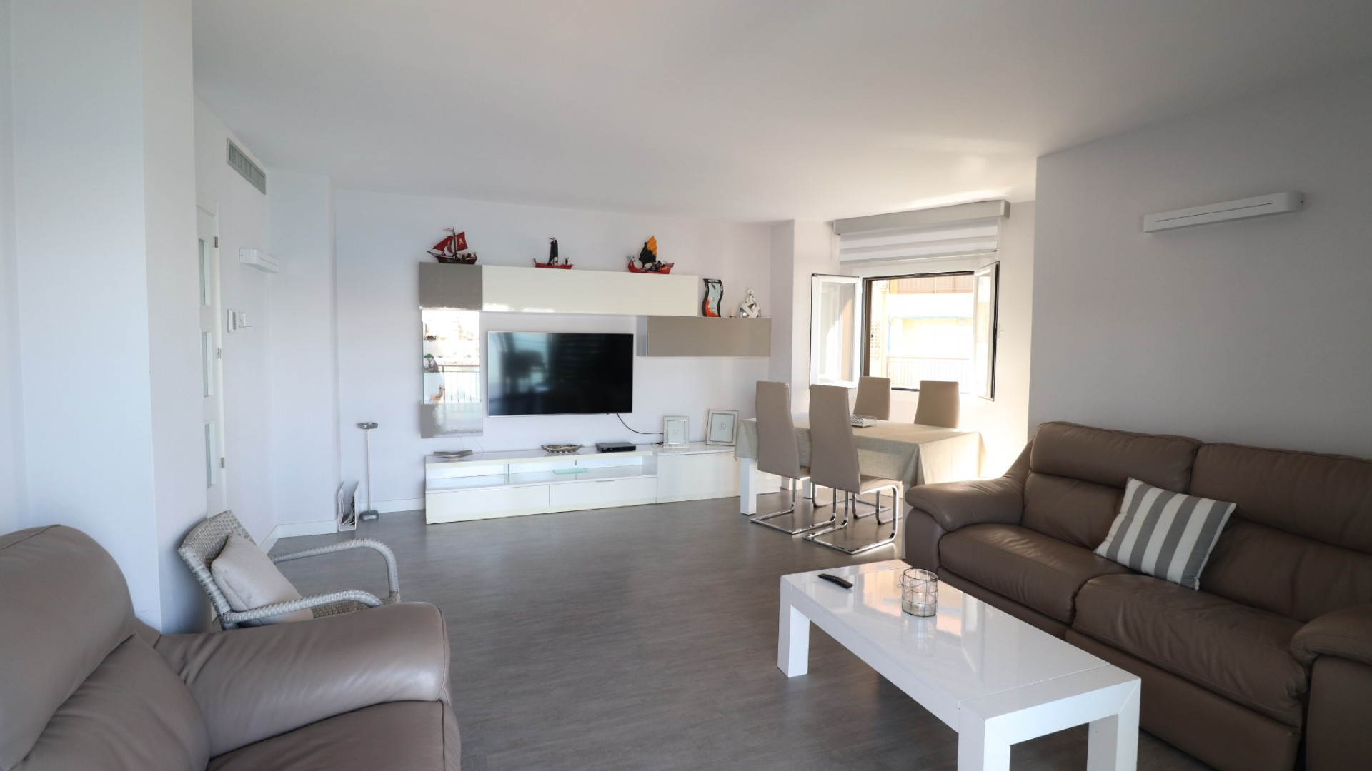 Resale - Apartment - Torrevieja - Playa Del Cura