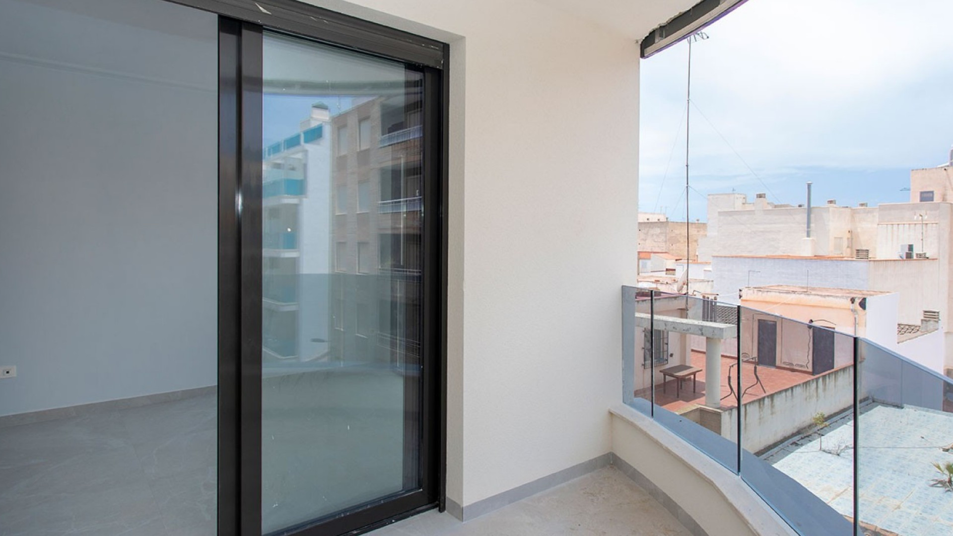 Resale - Apartment - Torrevieja - Playa del Cura