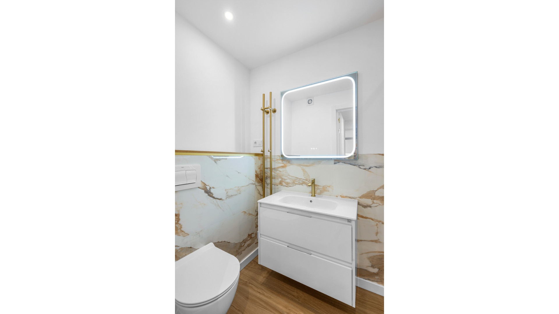 Resale - Apartment - Torrevieja - Punta Prima