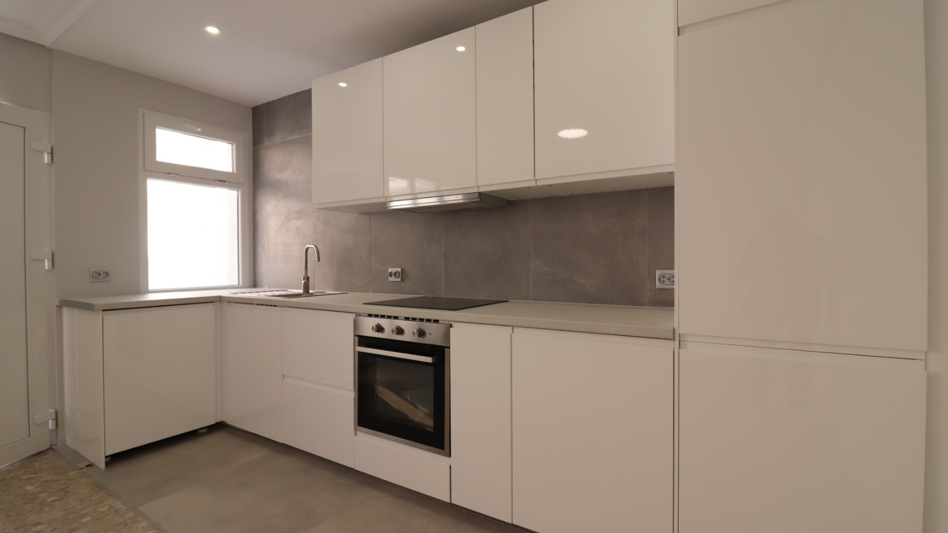 Resale - Apartment - Torrevieja - Torre La Mata