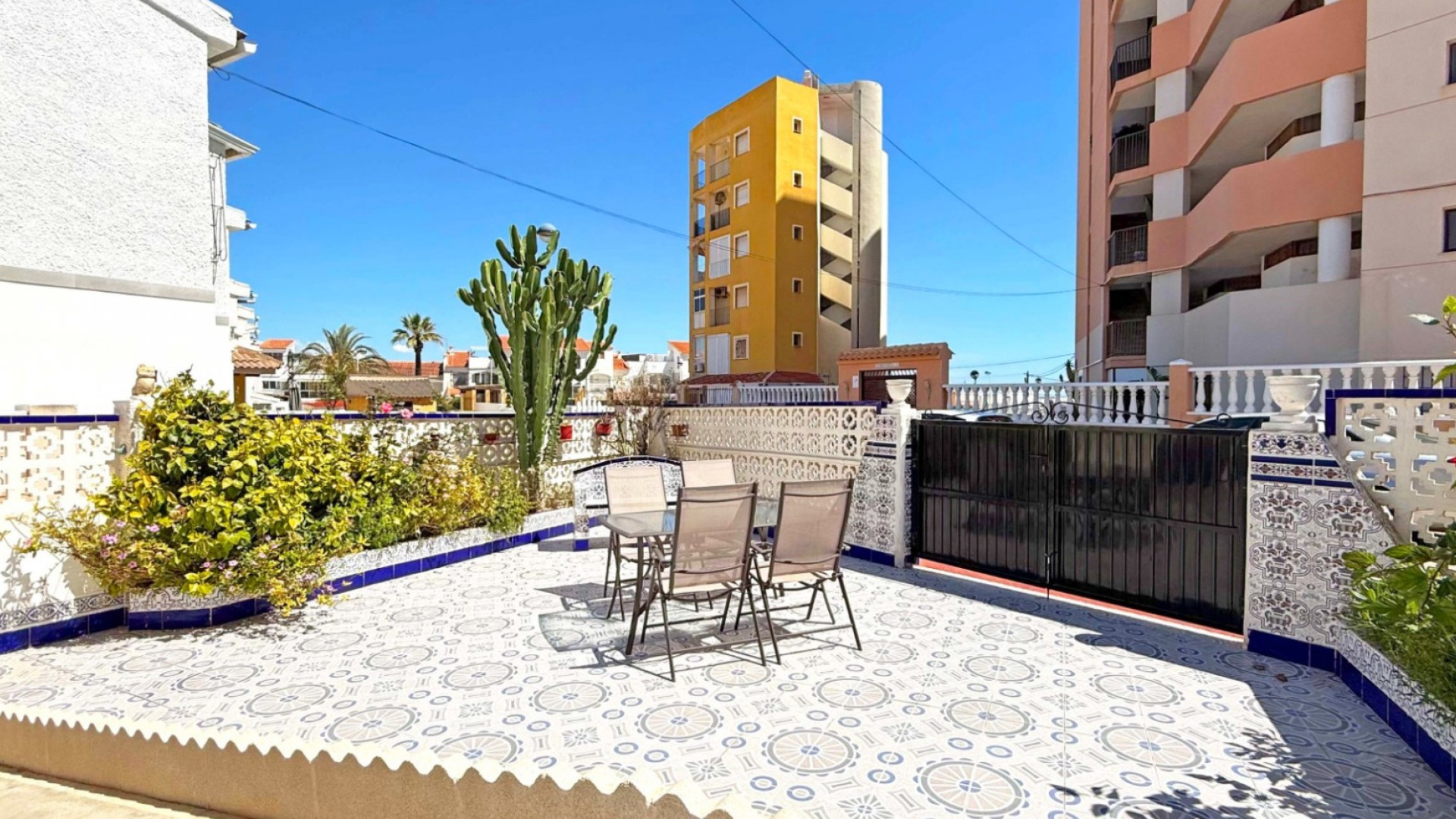 Resale - Apartment - Torrevieja - Torrelamata - La Mata